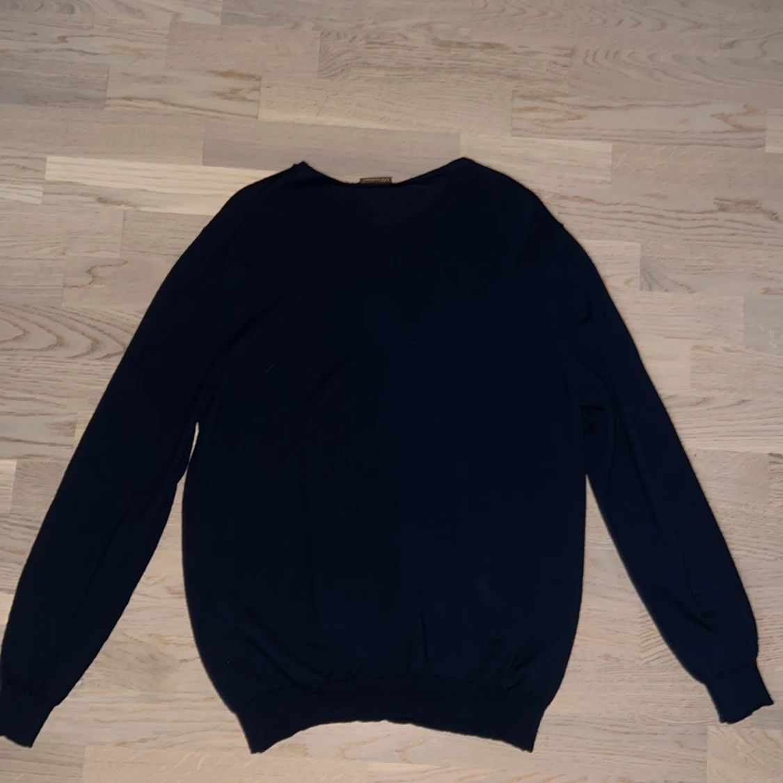 Mörkblå stickad tröja Stenströms - 1