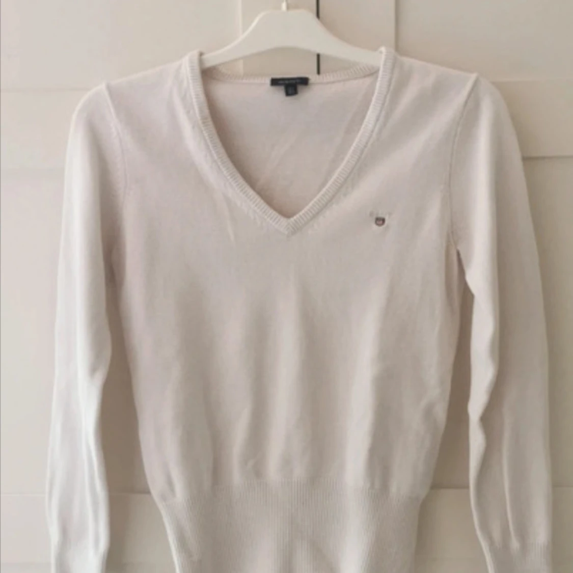 V-ringad tröja GANT