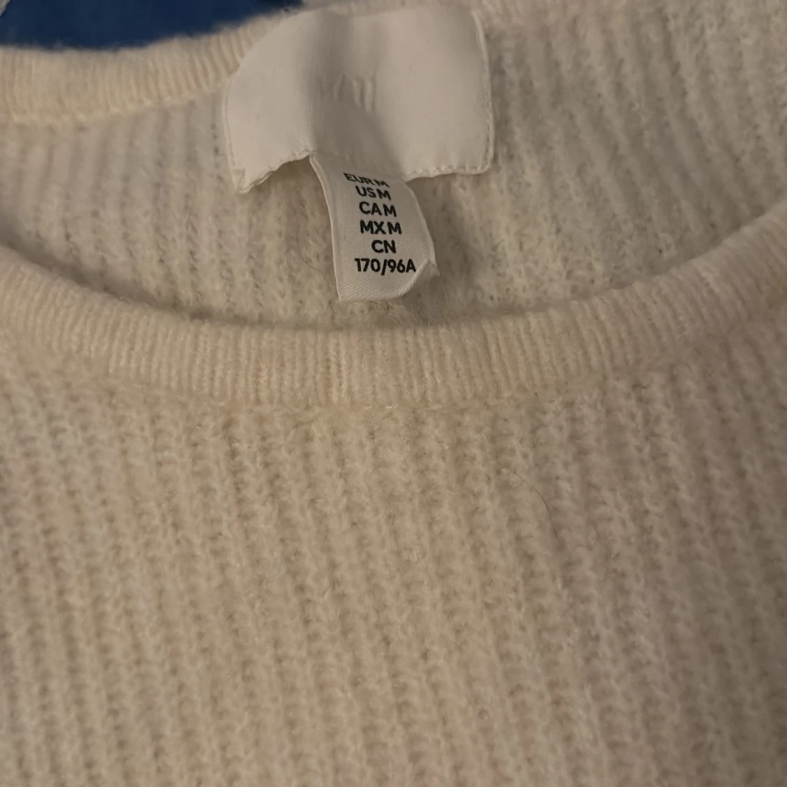 Krämvit stickad topp från H&M - 1