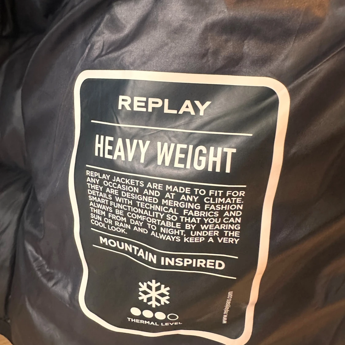 Svart pufferjacka från Replay - 3