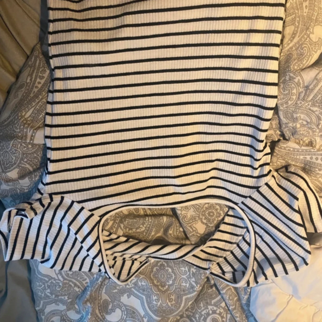 Randig ribbad topp med öppen rygg - 3