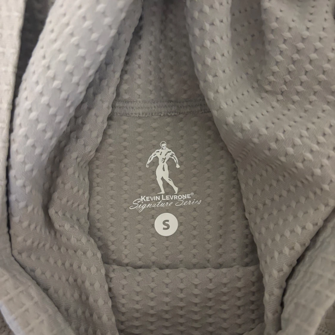 Grå hoodie från Kevin Levrone S - 2