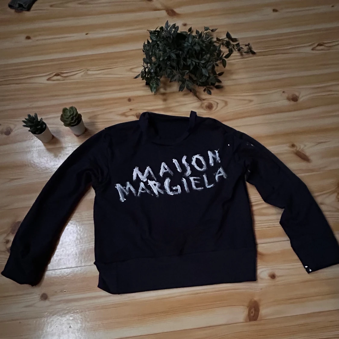 Maison Margiela marinblå sweatshirt