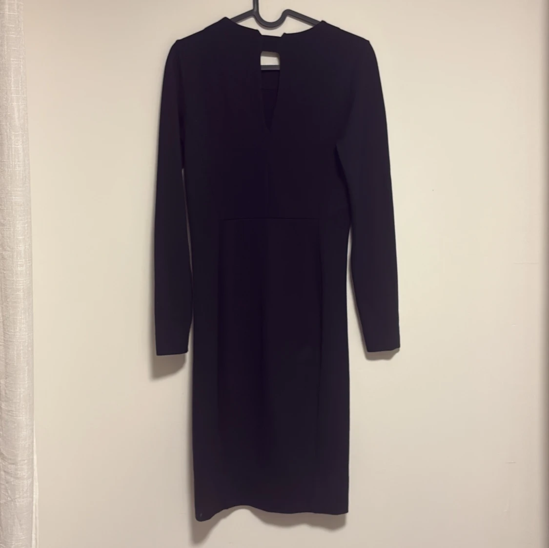 Svart långärmad klänning By Malene Birger - 1