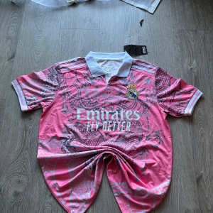 Real Madrid  - 150kr