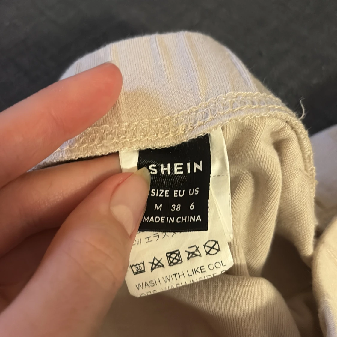 Sött minikjol från shein - 1