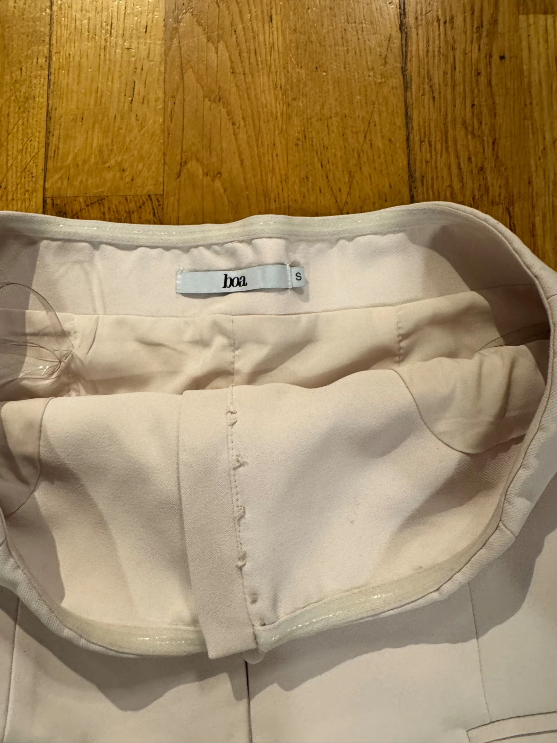 Vit korsettopp från boa med knappar S - 1