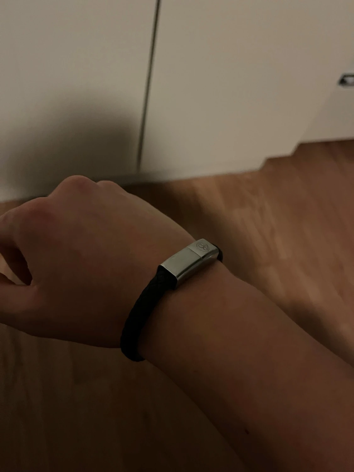 Svart flätad USB-laddningsarmband - 2