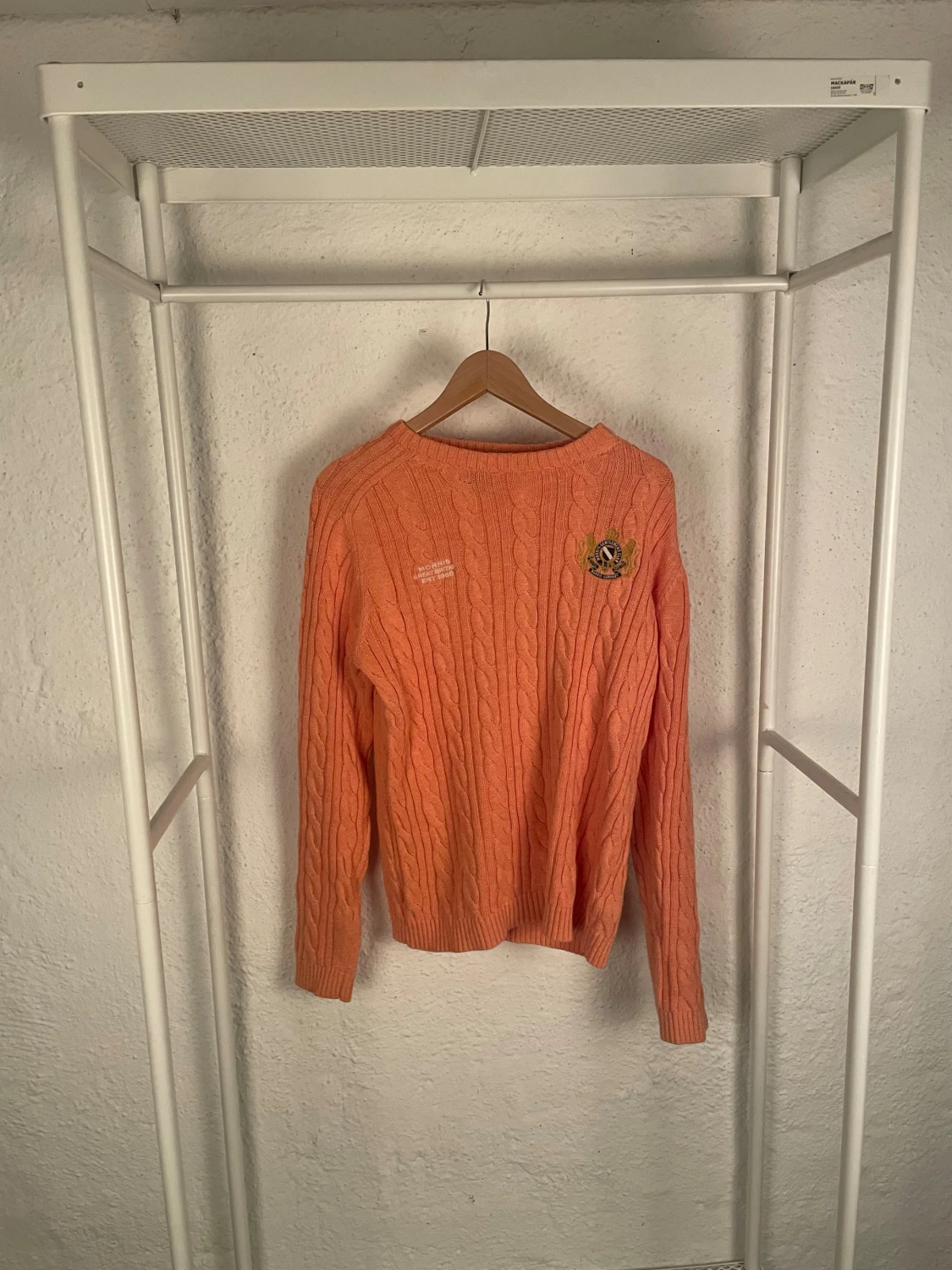 Orange stickad tröja från Morris - 1