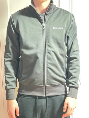 Palm angels tröja  - Bra skick, grå Palm angels 