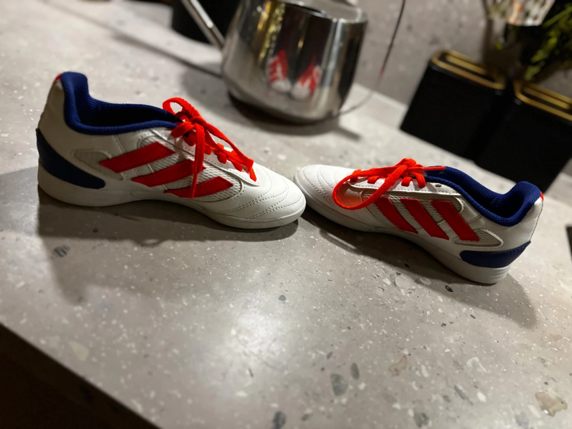 Adidas fotbollsskor barn  (inomhus sko) SALA - 3