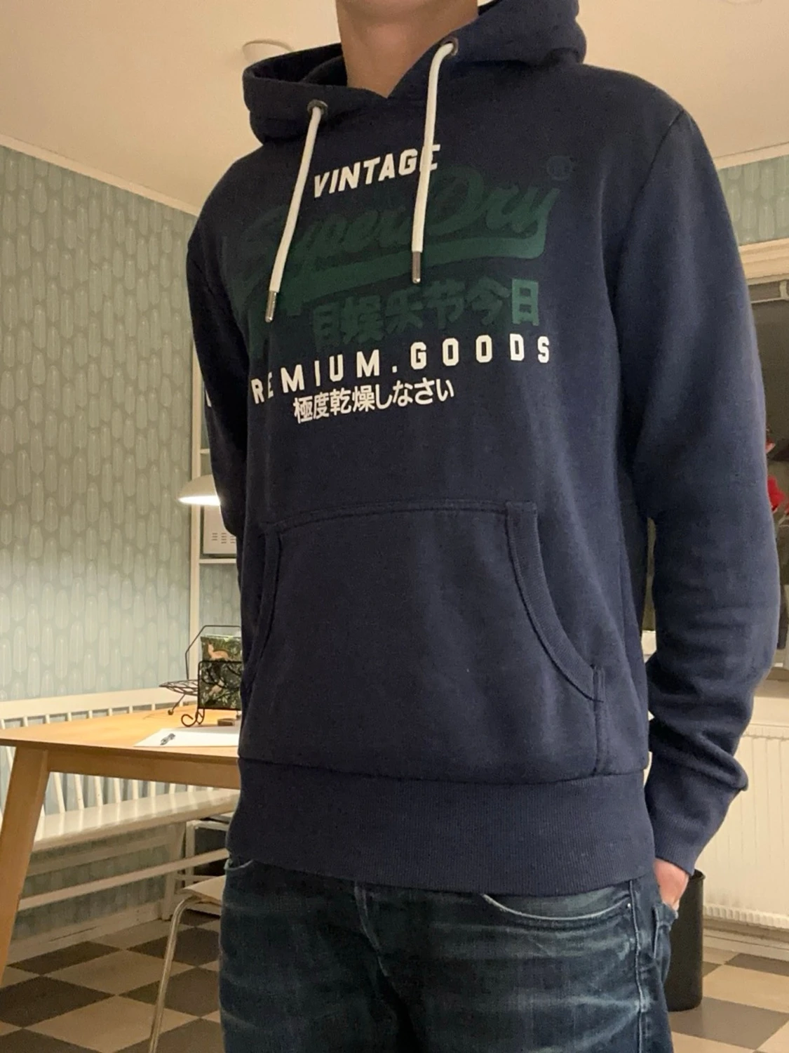 Mörkblå superdry vintage hoodie M