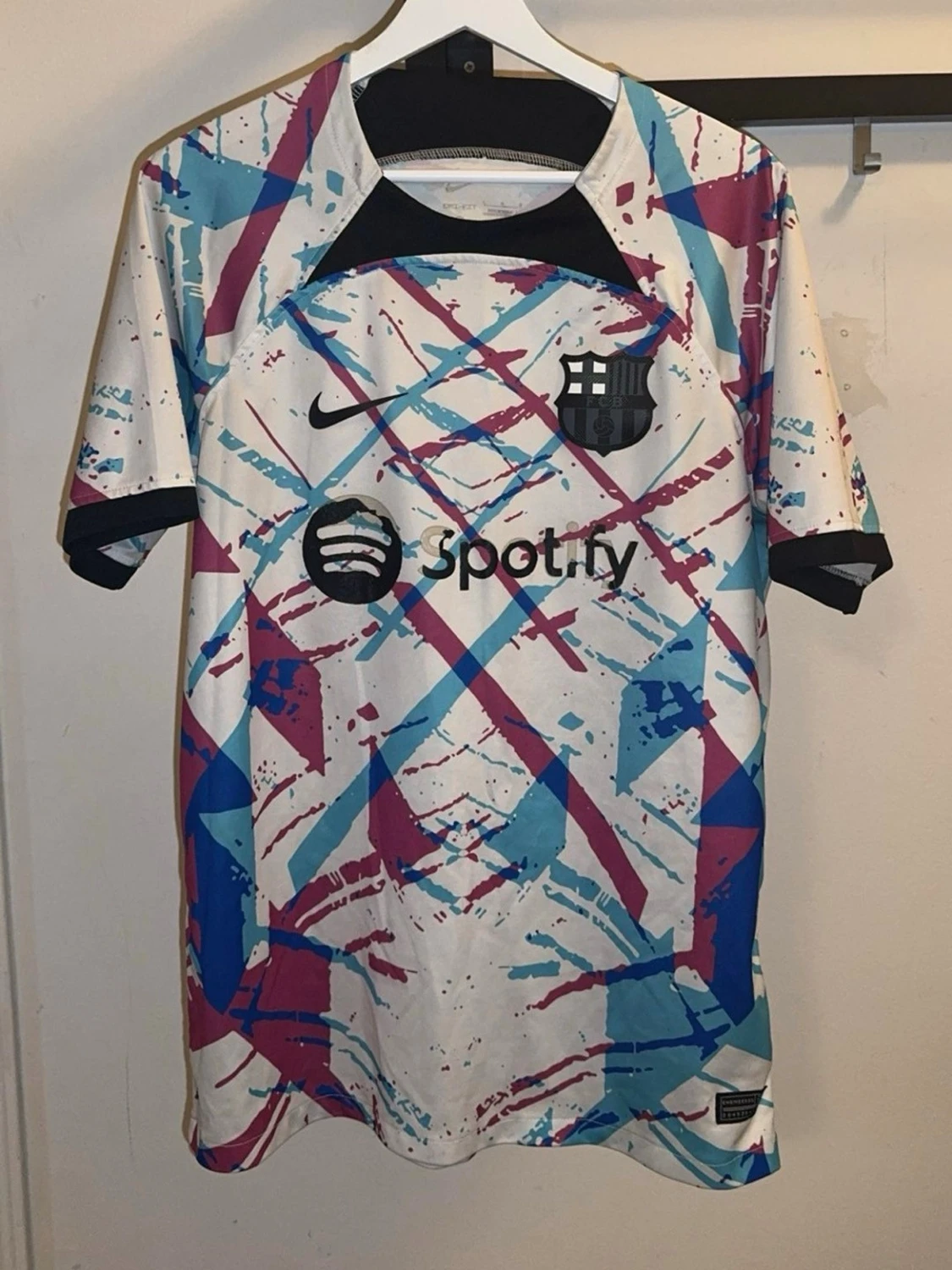 Barça x Nike fotbollströja med Spotify