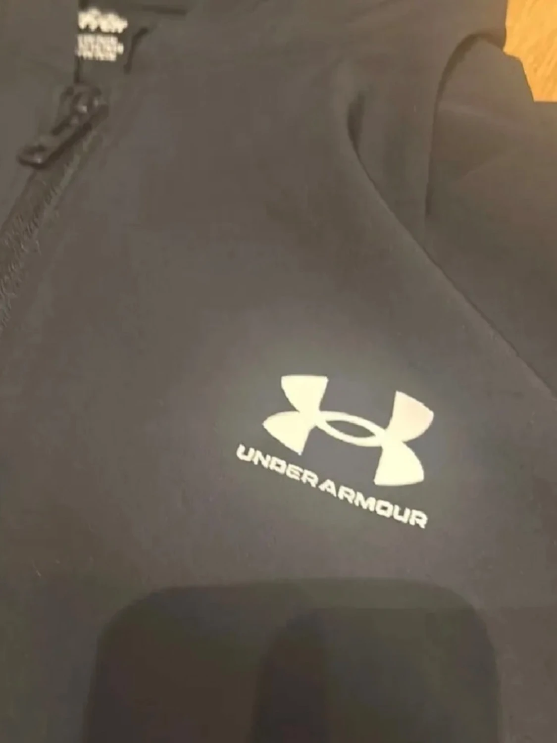 Svart vindjacka från Under Armour - 1