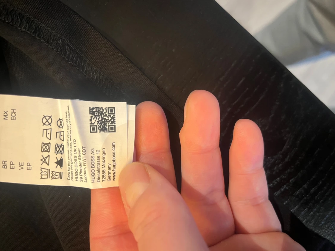 Svart BOSS t-shirt med 3D-logga - 2