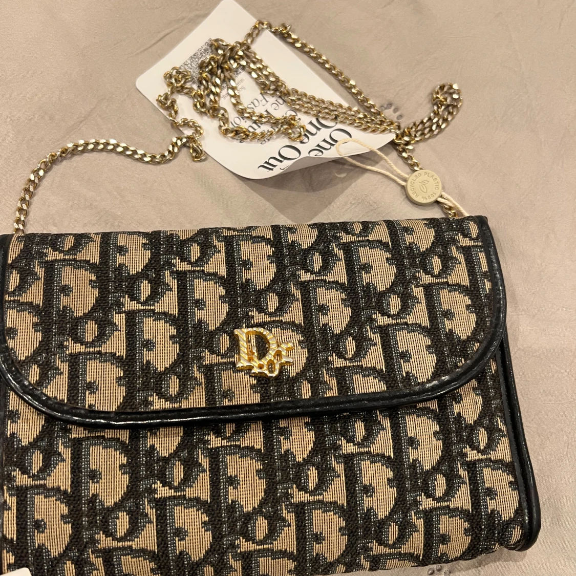 Dior axelväska med kedja och monogram - 1