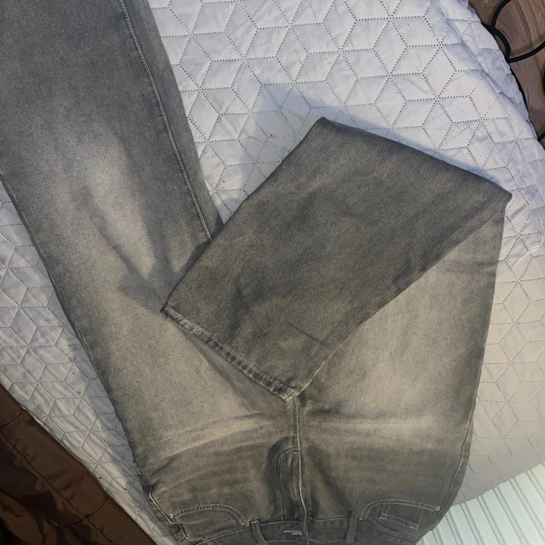 Grå mid waist baggy jeans  - 2