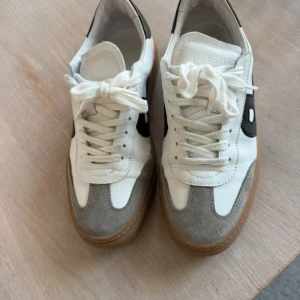 Pavement sneakers - Pavement sneakers i strl 39, nypris 1800, mycke bra skick ❤️