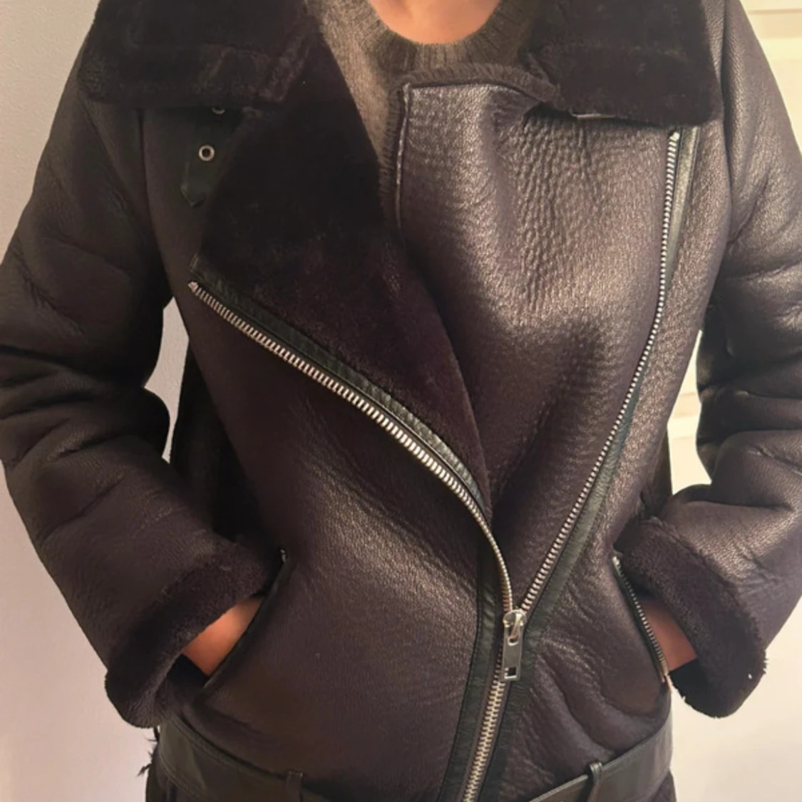 Svart pälsjacka från Zara - 1