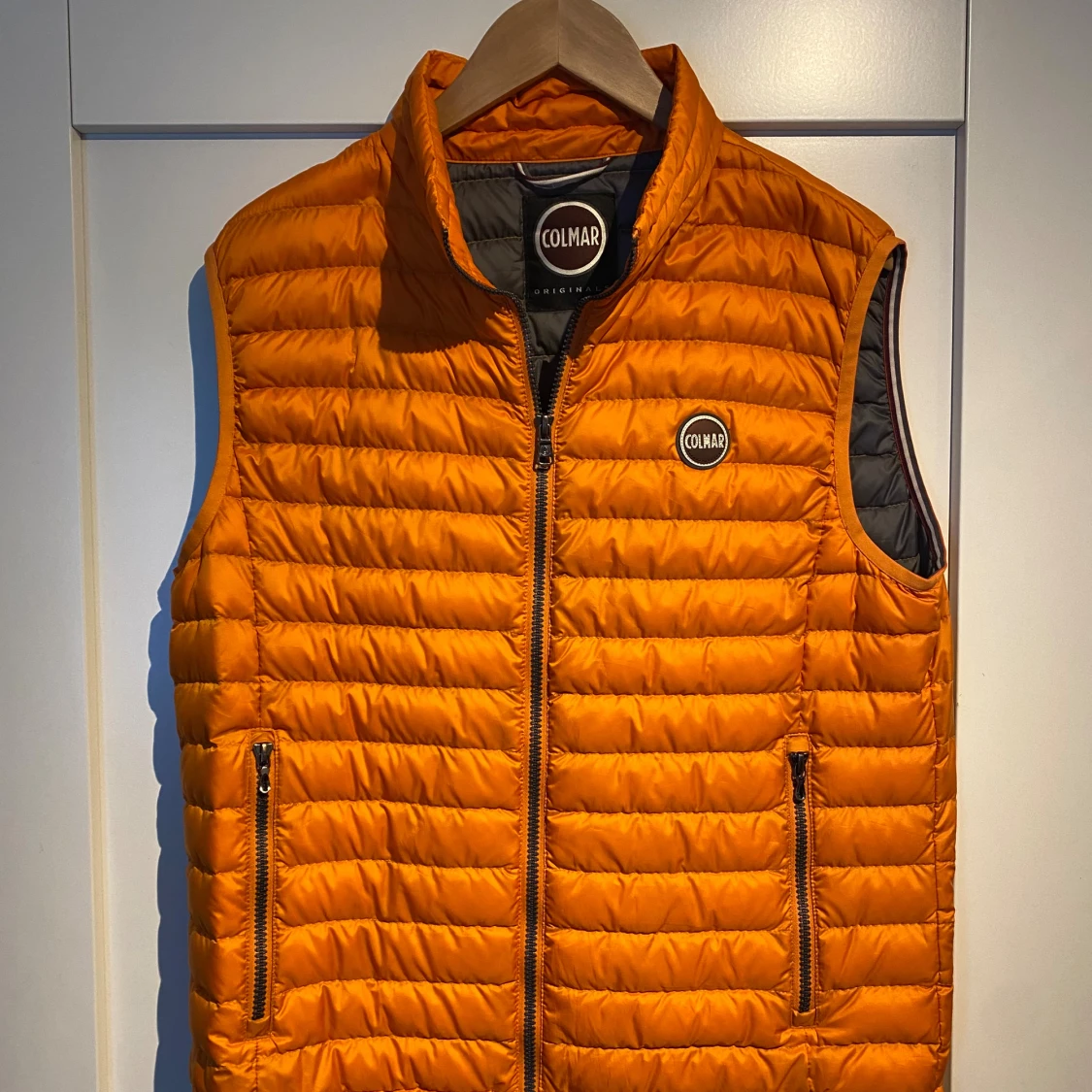 Orange dunväst från Colmar