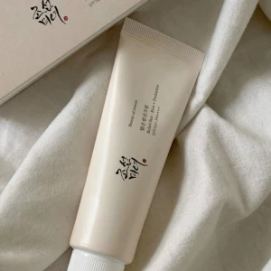 Beauty of Joseon SPF50+ solkräm - Allt innehåll finns kvar, endast öppnad/testad en gång o säljer då den inte kommer till användning<3