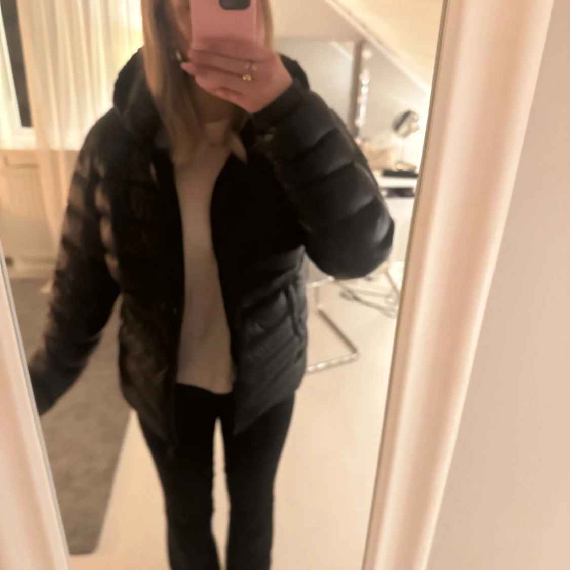 Svart Colmar dunjacka med huva - 3