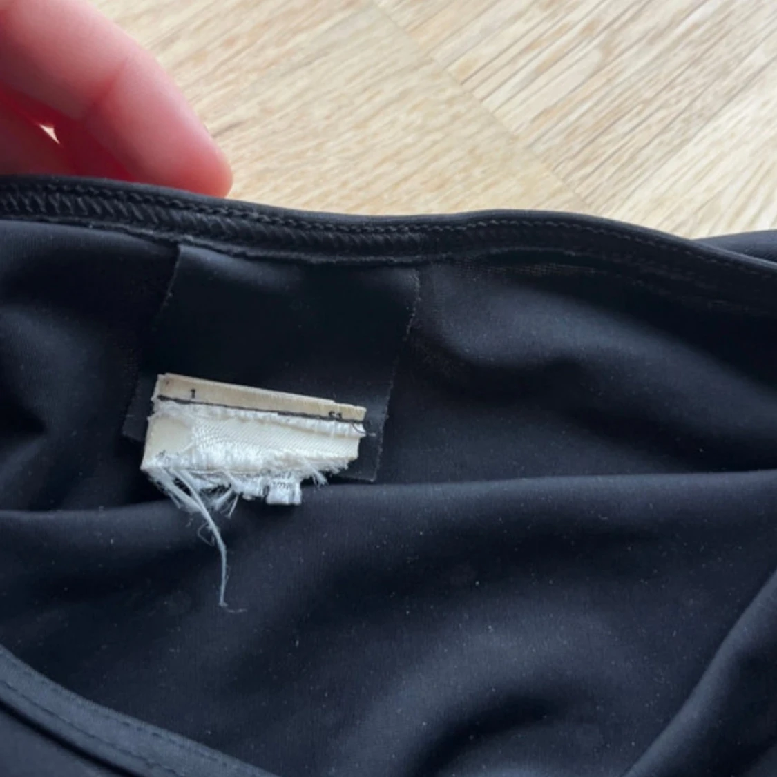 Svart gymnastik dräkt med diamanter - 1