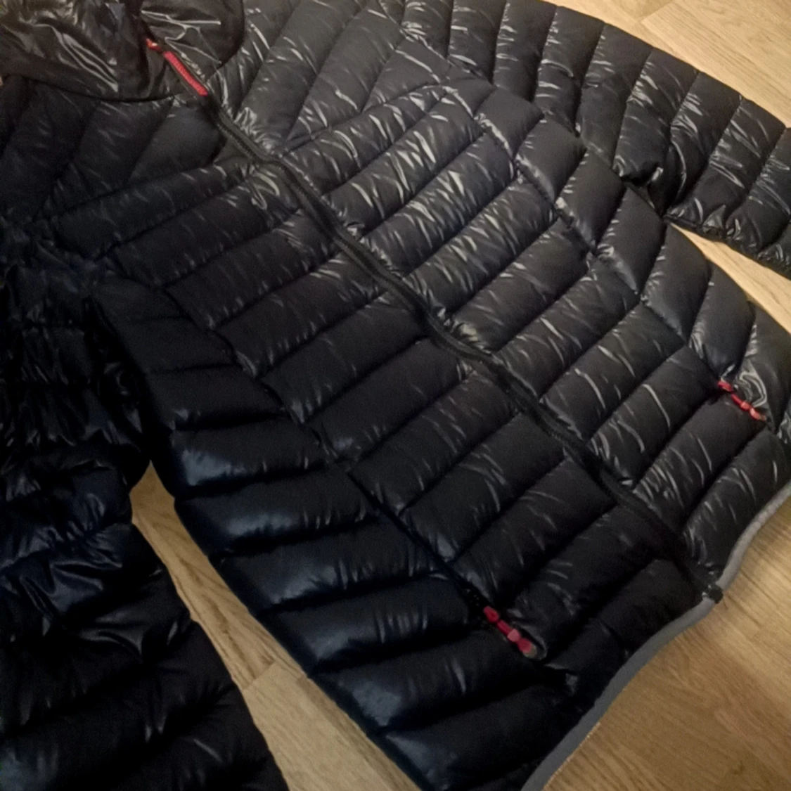 Svart dunjacka från Neo Mondo riktigt fin jacka  - 4