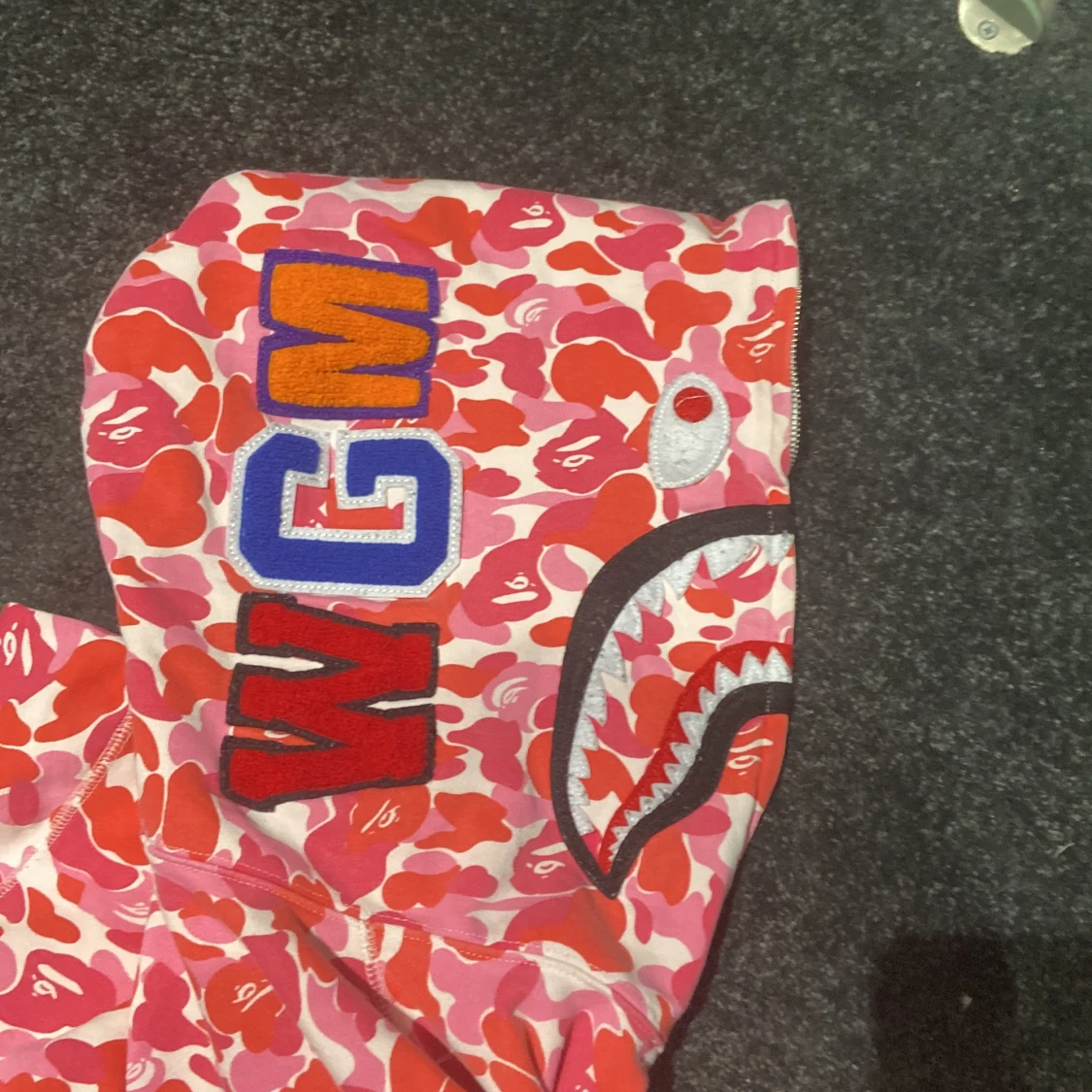 BAPE Shark Hoodie rosa camo - 2