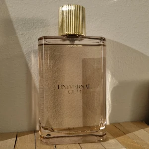 Zara Universal oud 90ml edp - Universal oud parfym från Zara, ca 90% kvar.