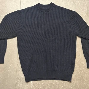 Zara kofta - Säljer denna Zara koftan i storlek M passar som S 