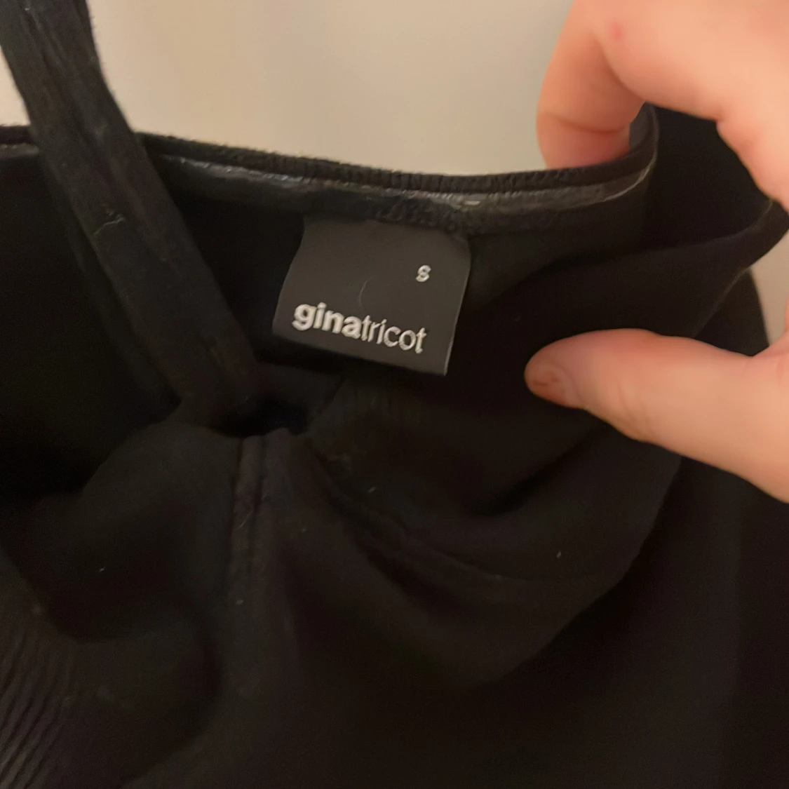 Svart korsett-topp från Gina Tricot - 1