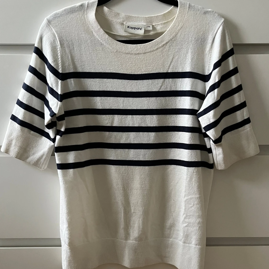 Randig vit tröja från Kappahl XS - 1