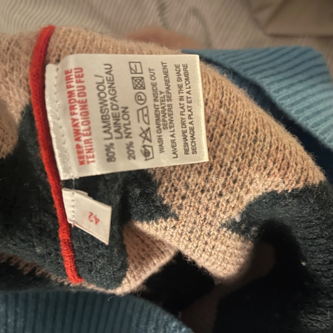 Färgglad stickad tröja Just In Case - 3