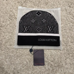 Mössa - Väldigt fin mössa som är perfekt för vinter kylan