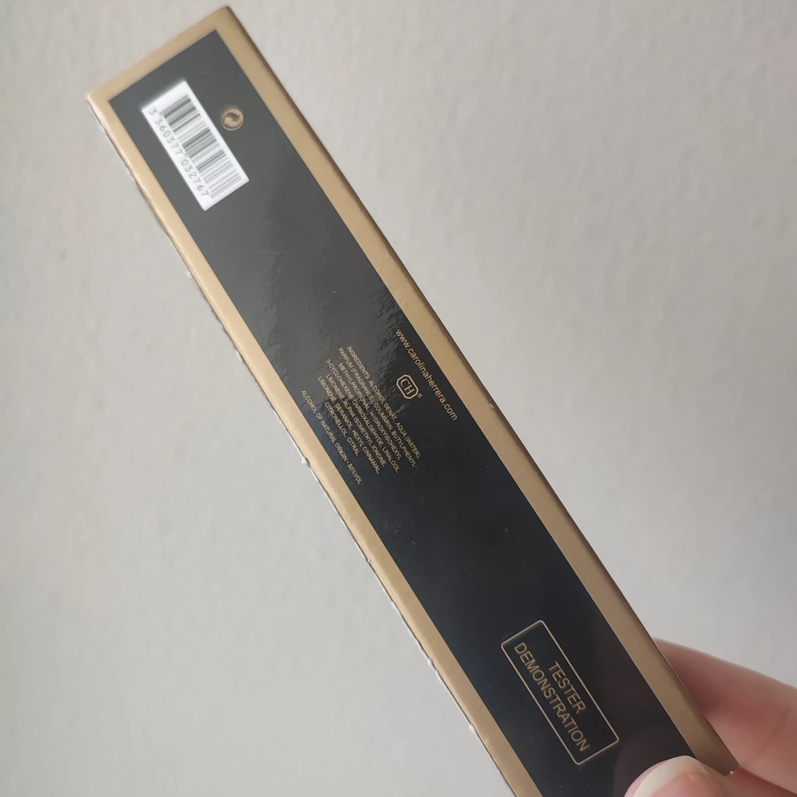 Carolina Herrera Good Girl Supreme Perfume - 3