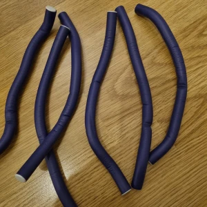 Heatless curls tools - Sex styckna heatless curls stänger som endast använts en gång💗