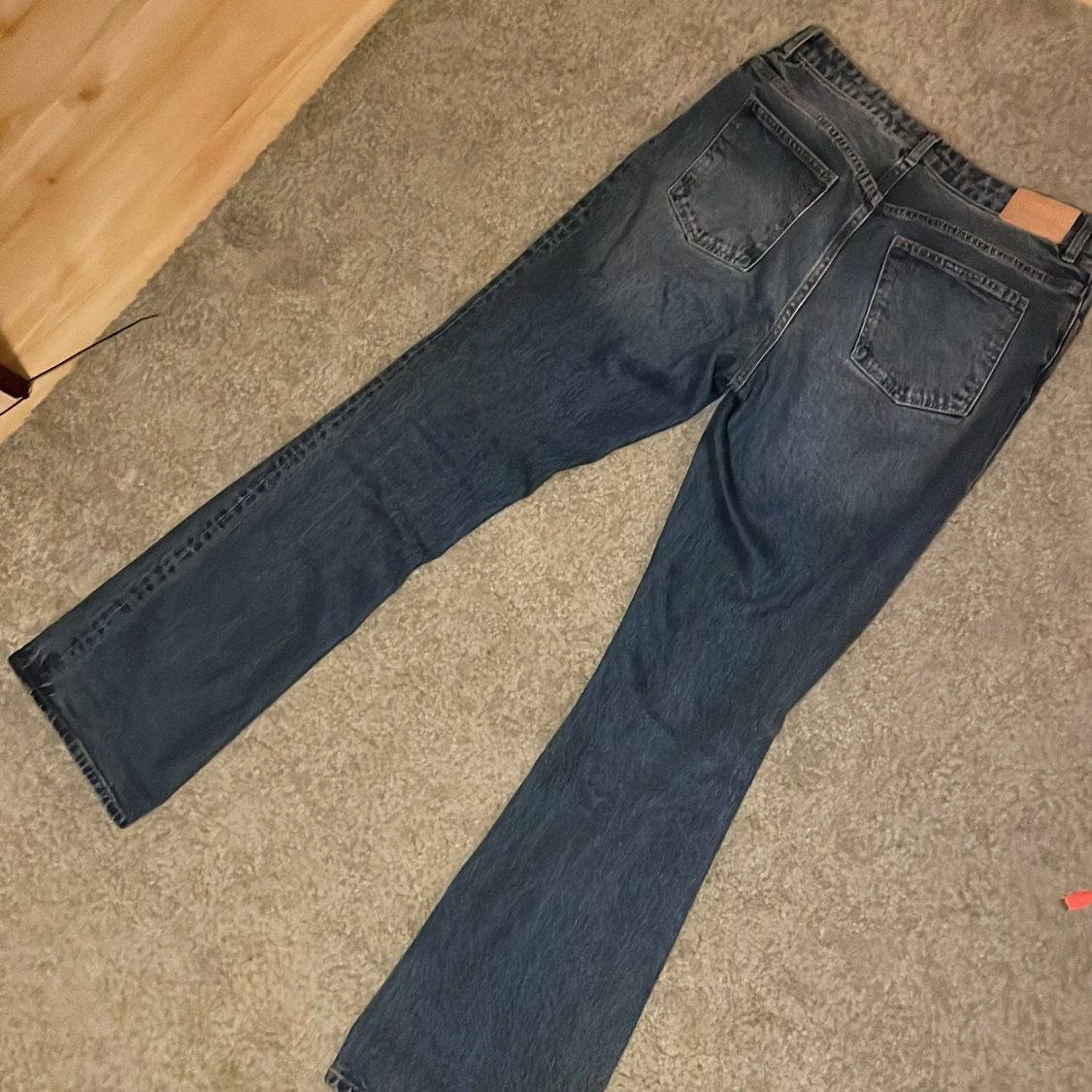 MONKI blå baggy jeans - 2
