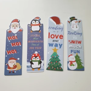 Juliga bokmärken - 4-pack - Fyra färgglada bokmärken med julmotiv som tomtar, pingviner, snögubbar och granar. Perfekt för att göra läsningen roligare och sprida julstämning! Passar dig som vill ha lite extra pepp och glädje när du läser, oavsett bok.