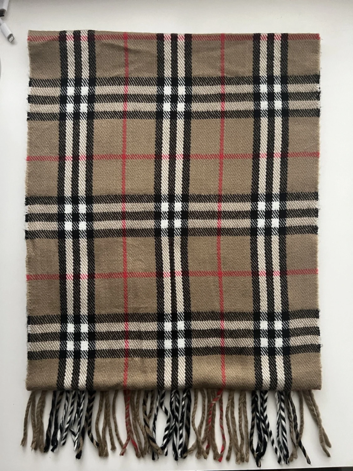 Beige rutig halsduk från Burberrys - 2