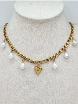 Stilfullt halsband  - Material-rostfritt stål.  Kedjetjocklek-6mm #13