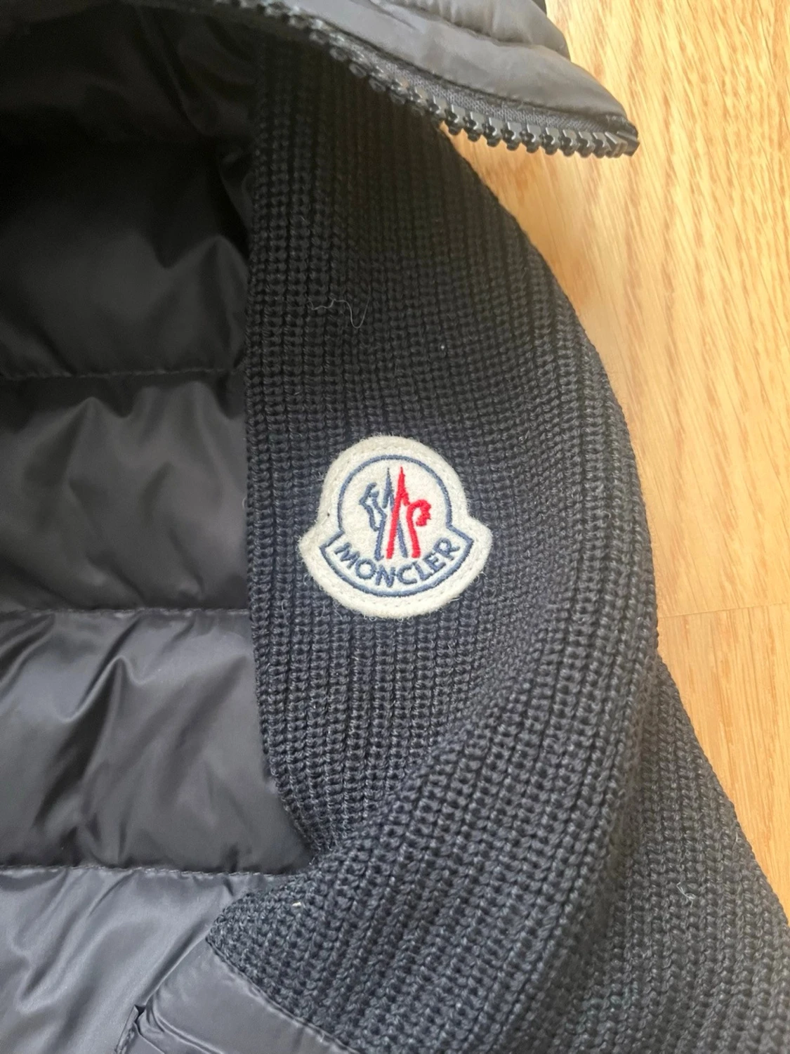 Moncler cardiganjacka i storlek S - Helt Ny - 3