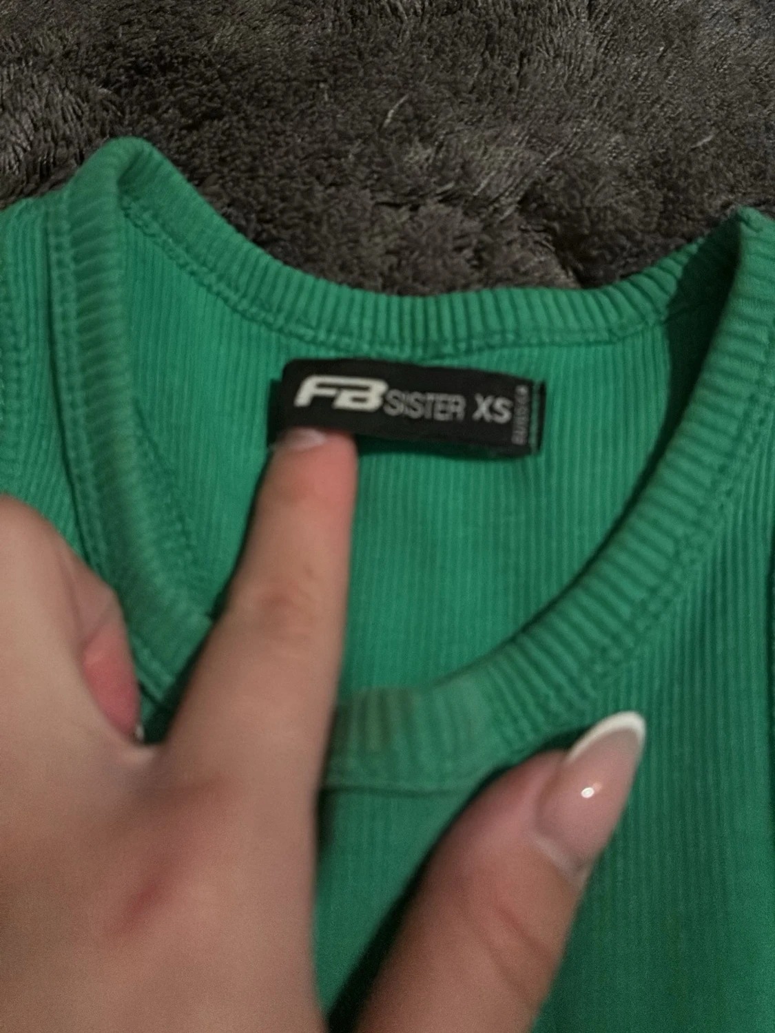 Grön ribbad klänning från FB Sister - 1