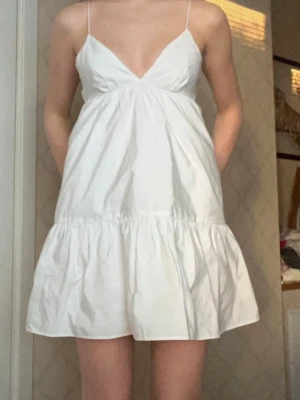 Vit klänning - Så fin