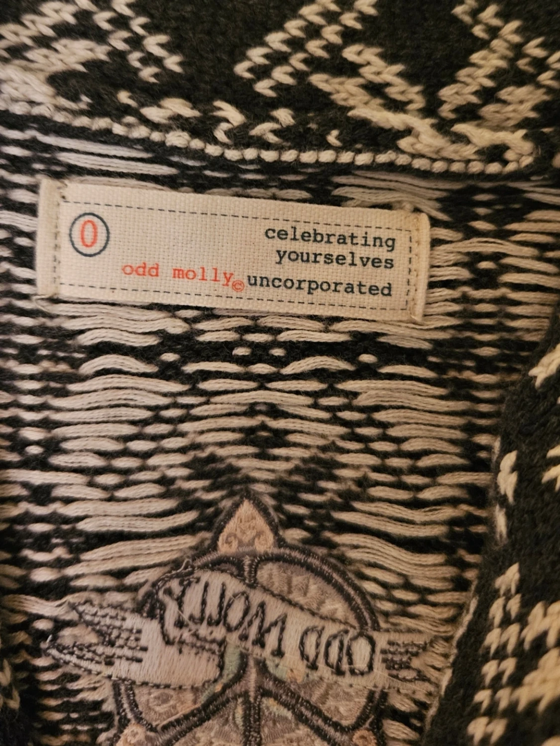 Nyskick ! Mönstrad kofta från Odd Molly - 2