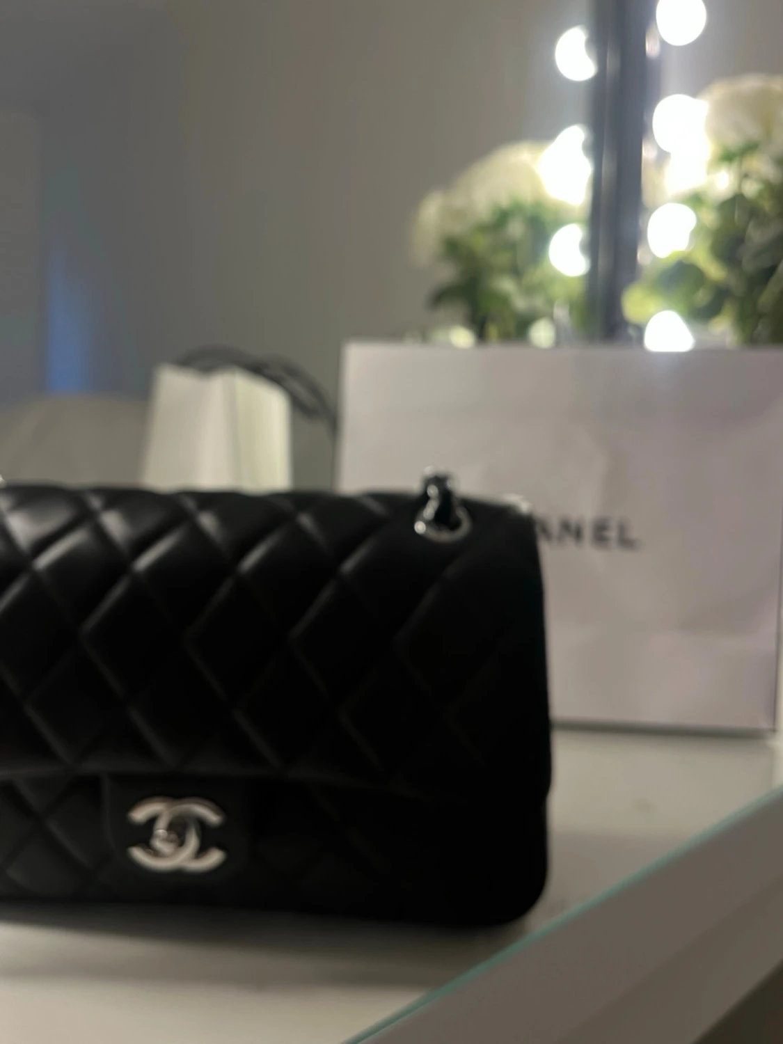 Svart quiltad axelväska - 4