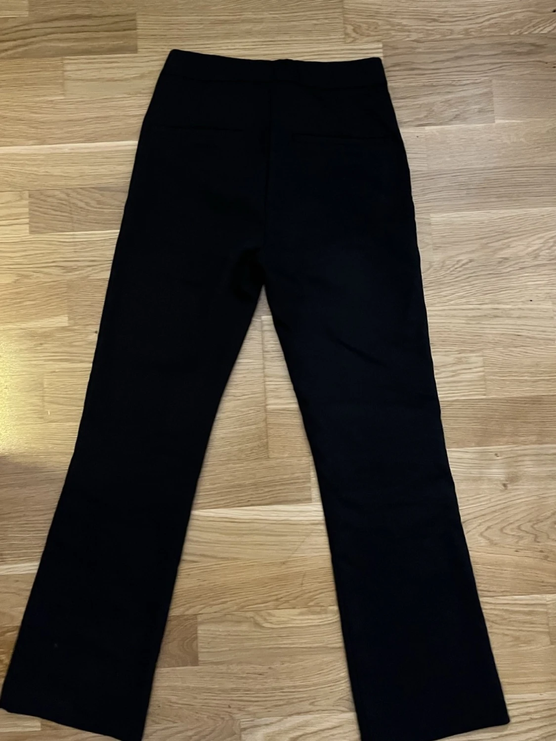 Svarta kostymbyxor från Zara XS - 2