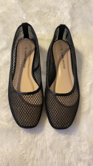 Ballerina skor - Köpte dessa och de har bara legat i garderoben. Storlek 37  🫶🏼