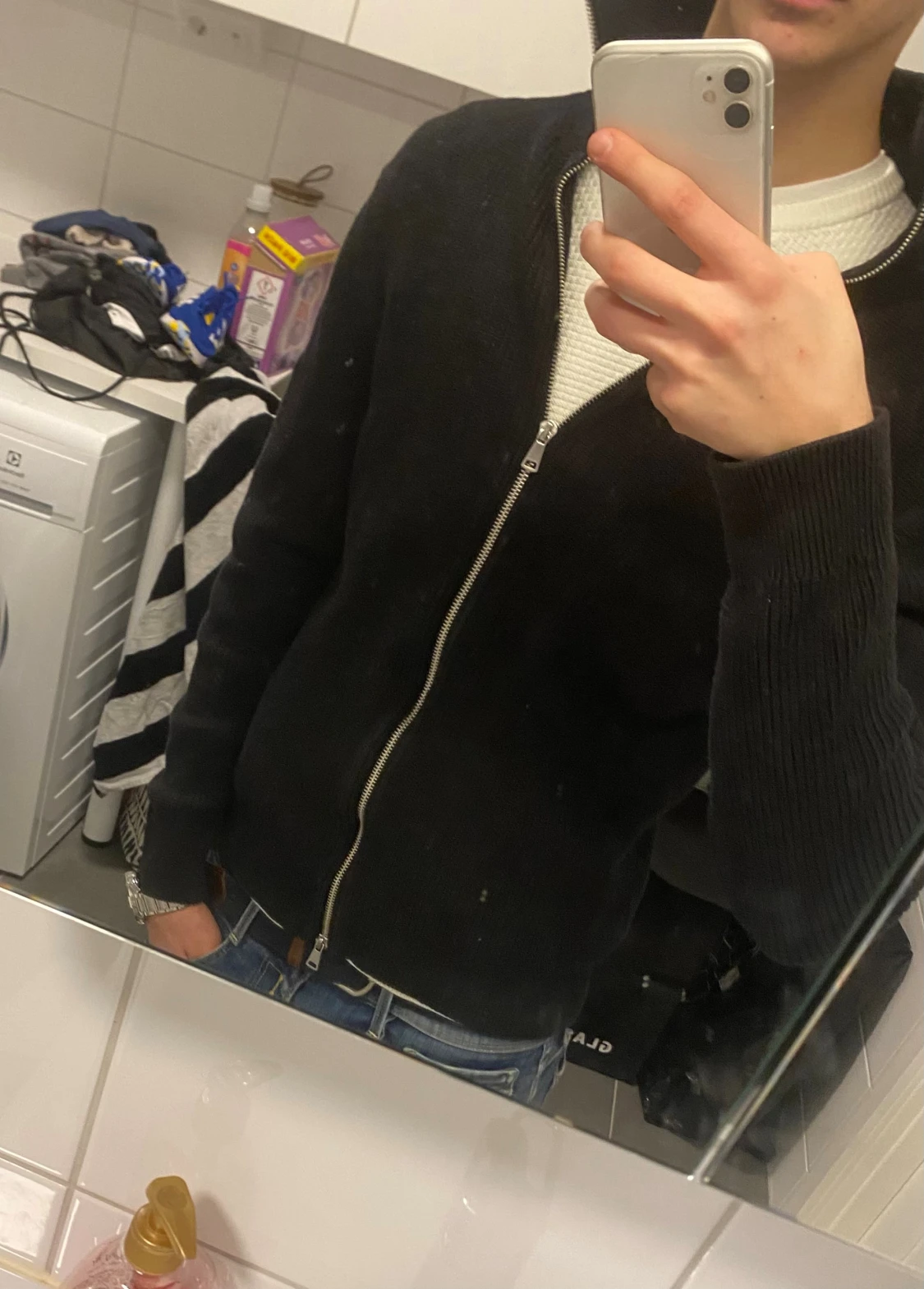 Svart stickad kofta från East West