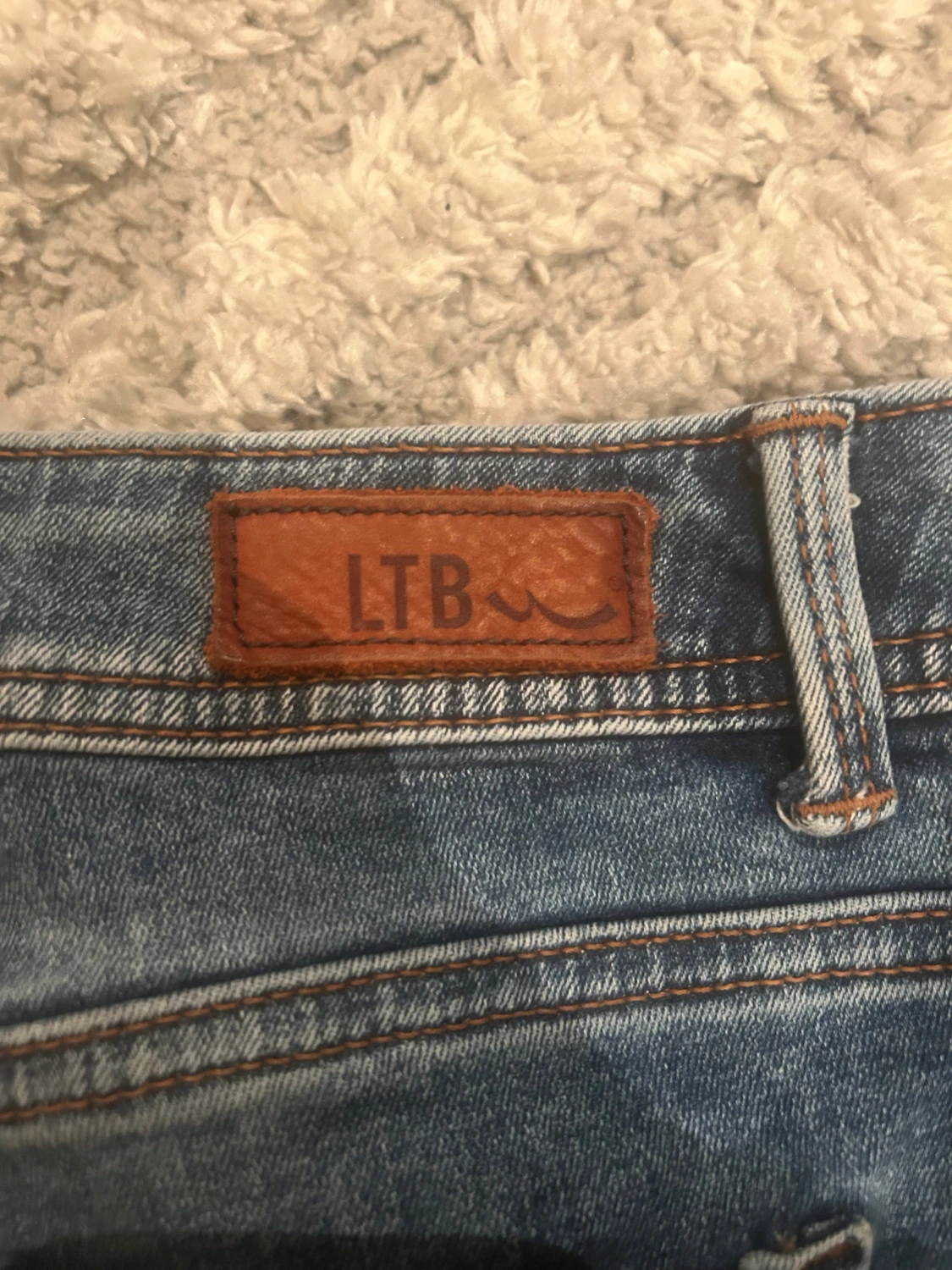 Blå jeanskjol från LTB - 2